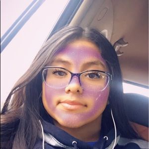 Meet your Posher, Yaritza